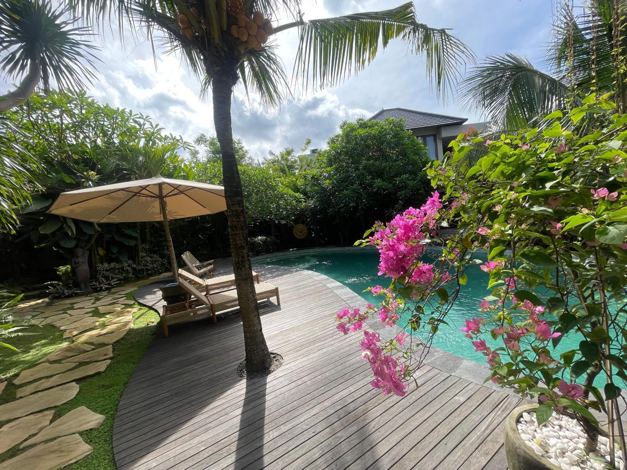Umakayu Joglo Villa Canggu - Boutique Hotel Extérieur photo